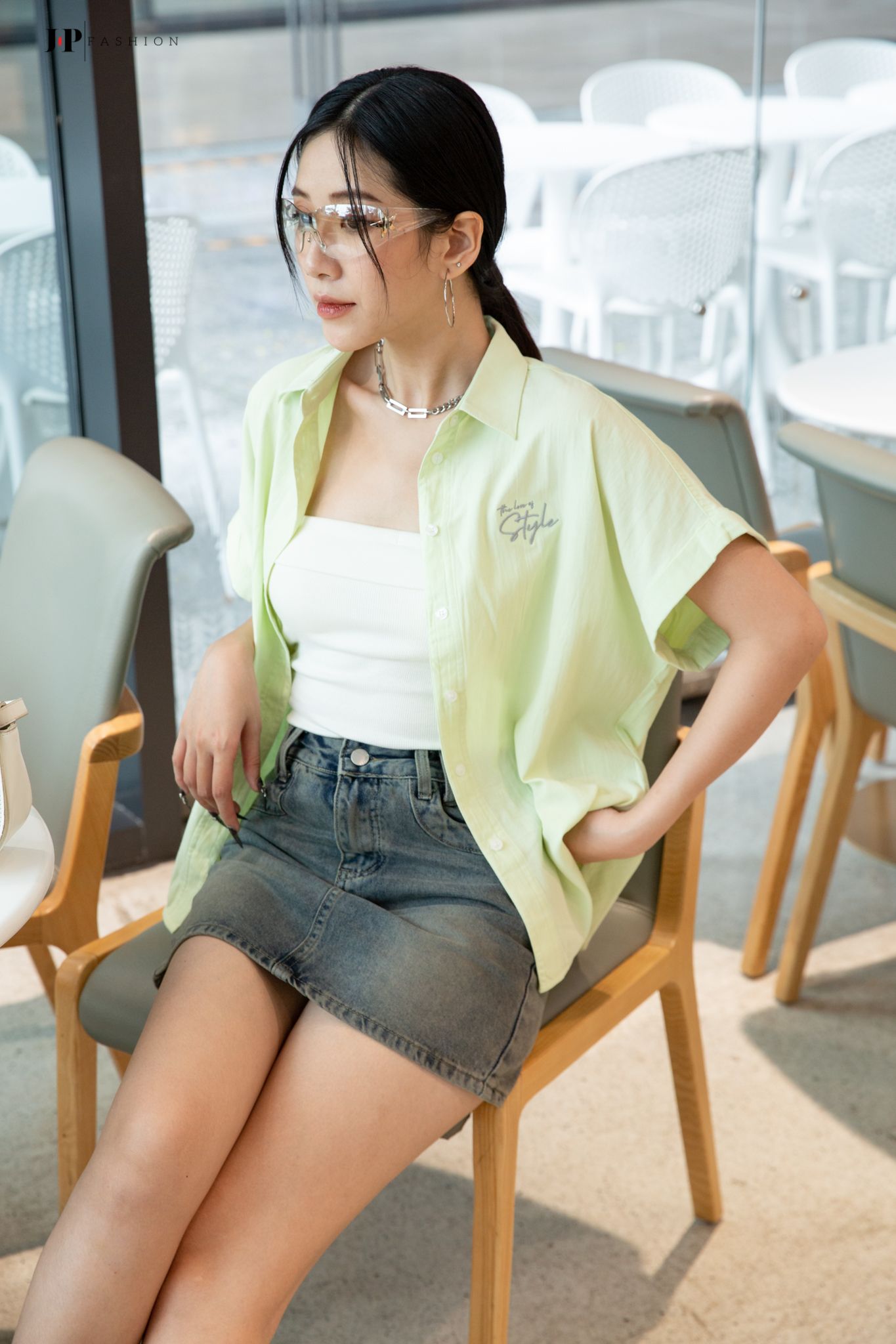 Áo sơ mi ngắn tay