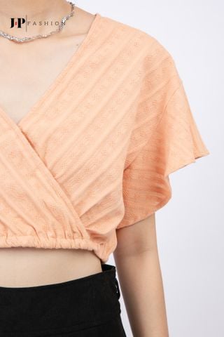 Sơ mi phom croptop