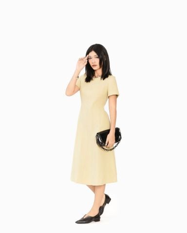 Đầm Kiểu Dáng Dài Xòe Nhẹ 11011790