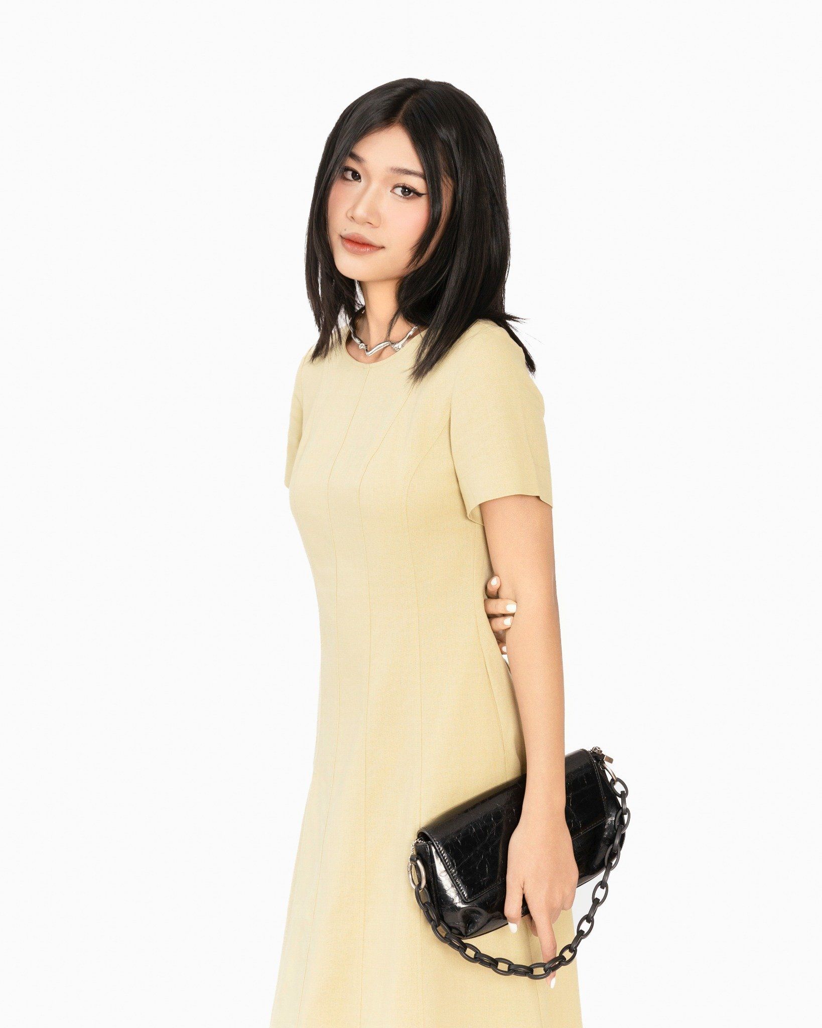 Đầm Kiểu Dáng Dài Xòe Nhẹ 11011790
