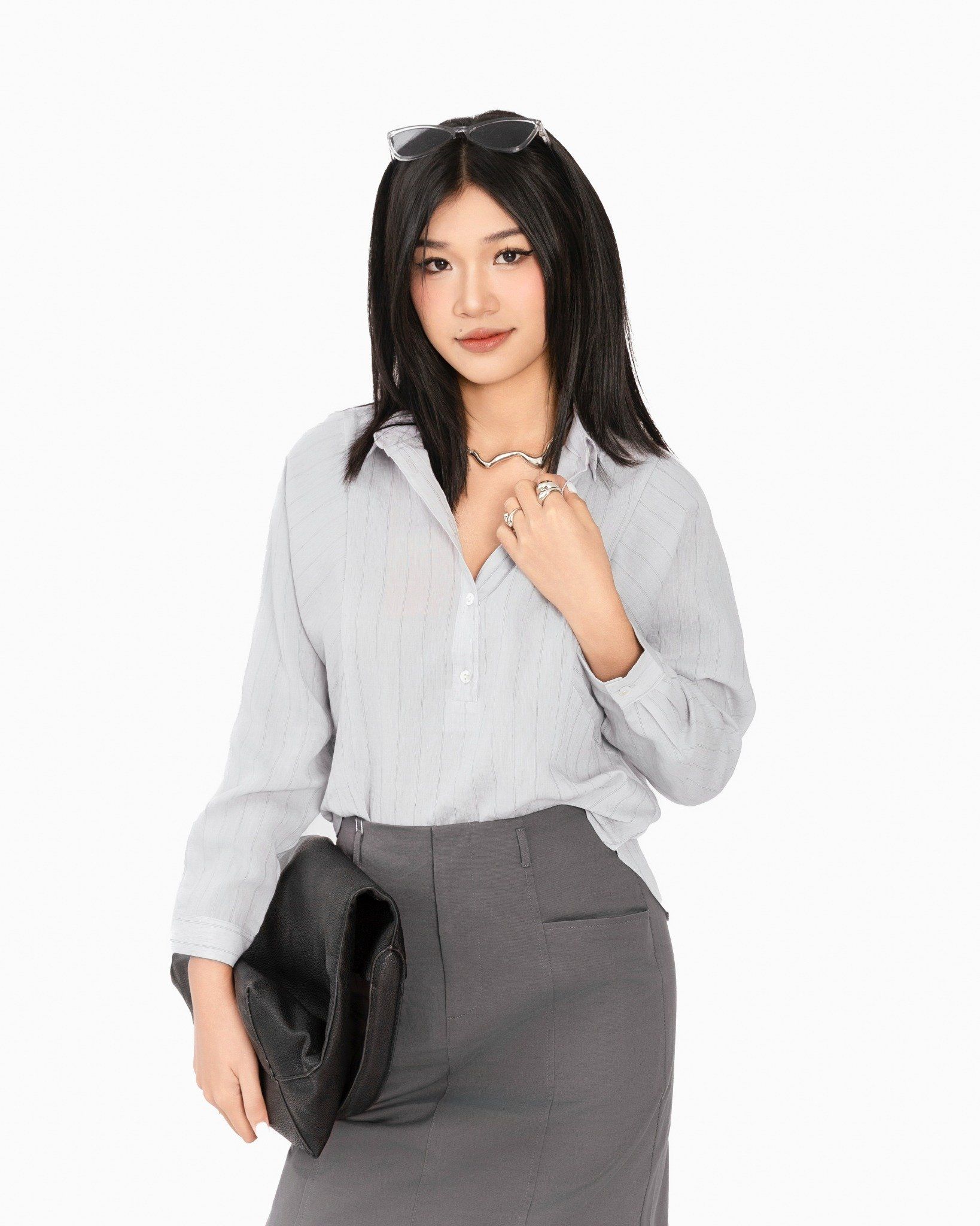 Chân Váy Dài Kaki Xẻ Tà Sau 17111760