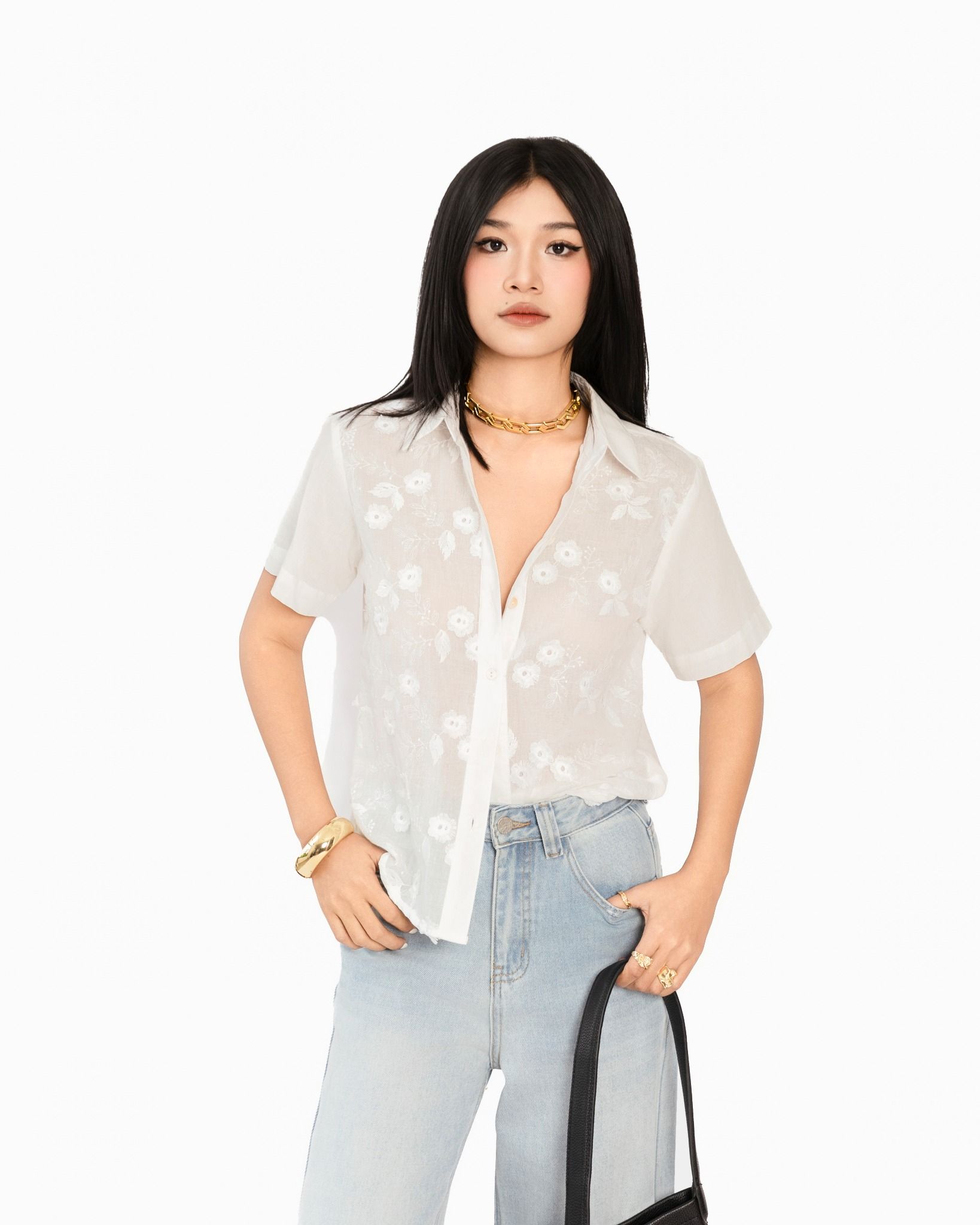 Sơ Mi Ngắn Tay Thêu Họa Tiết 10611792