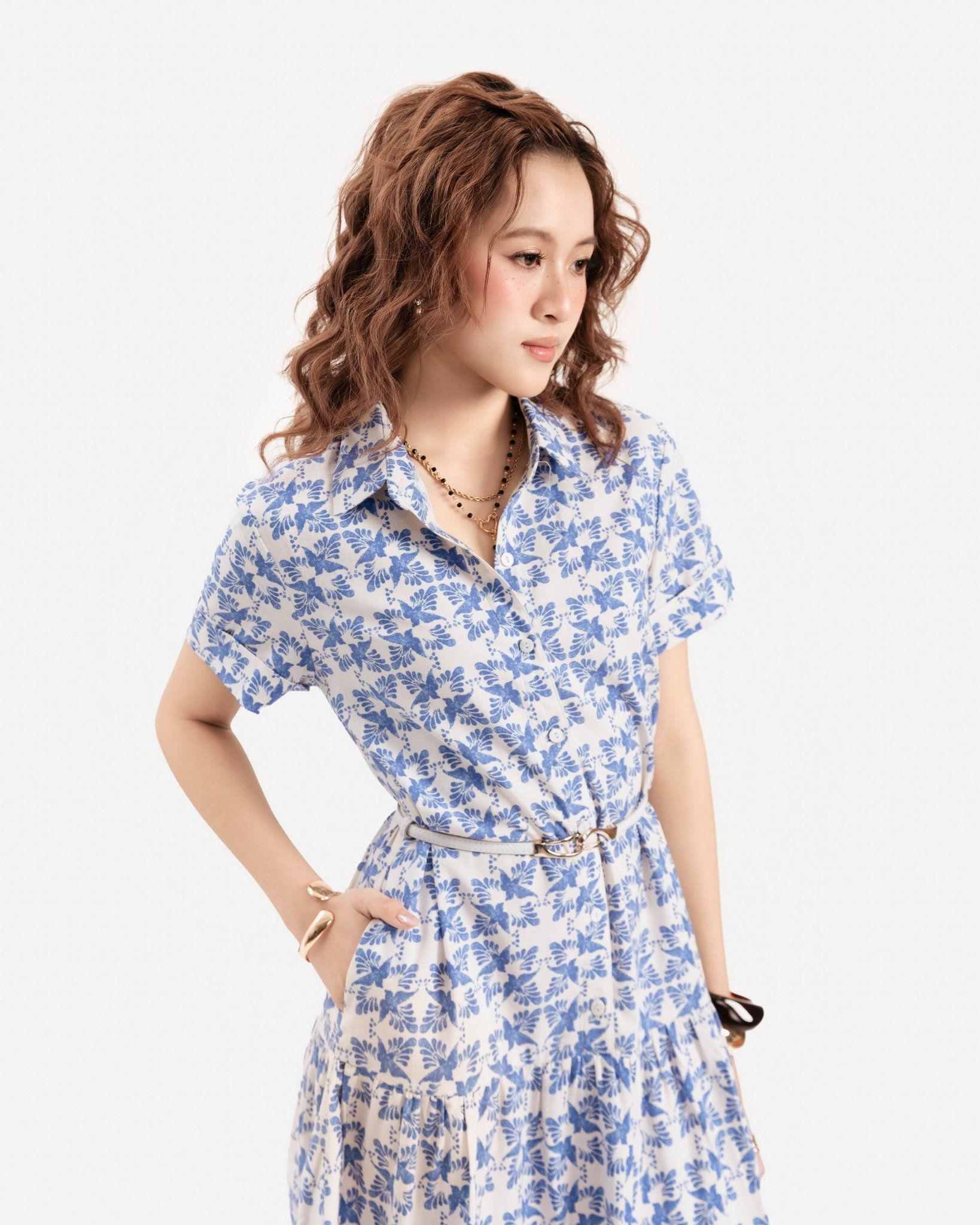Đầm Kiểu Họa Tiết Bông Xanh 11011889