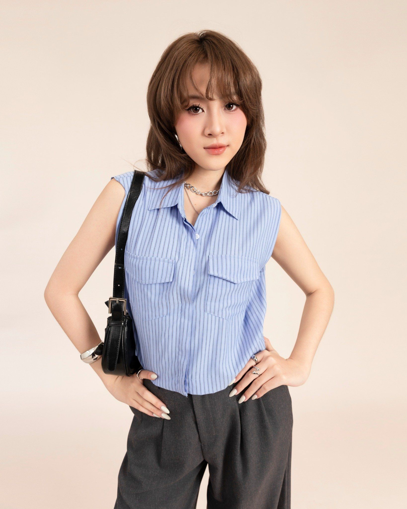 Sơ Mi Kiểu Dáng Croptop 10611836