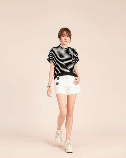 áo thun sọc croptop đen sọc trắng