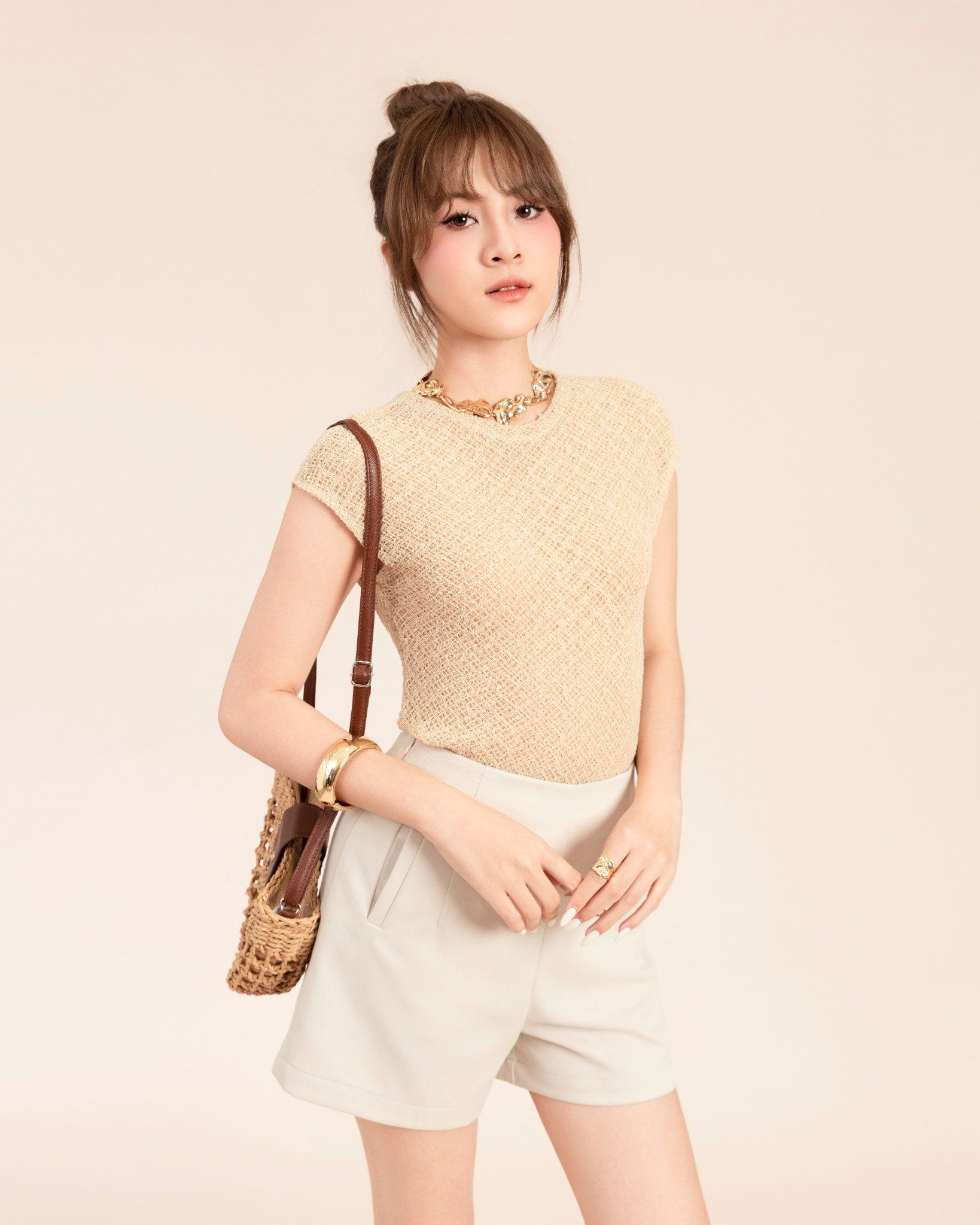 Áo Thun Vải Lưới Dệt Body 10211850