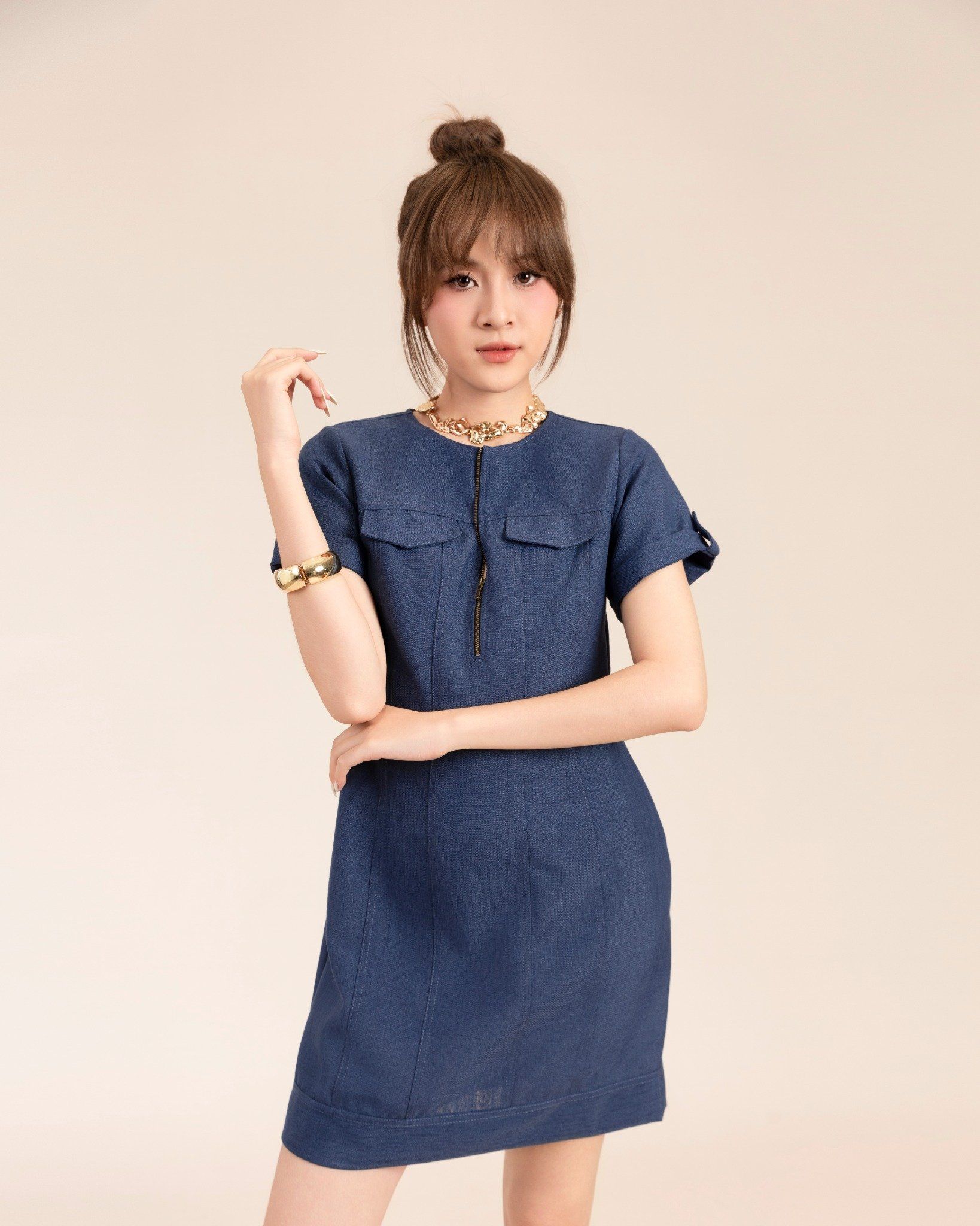 Đầm Kaki Phối Khóa Kéo 11011851