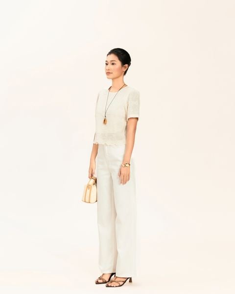 quần jean ống suông màu trắng