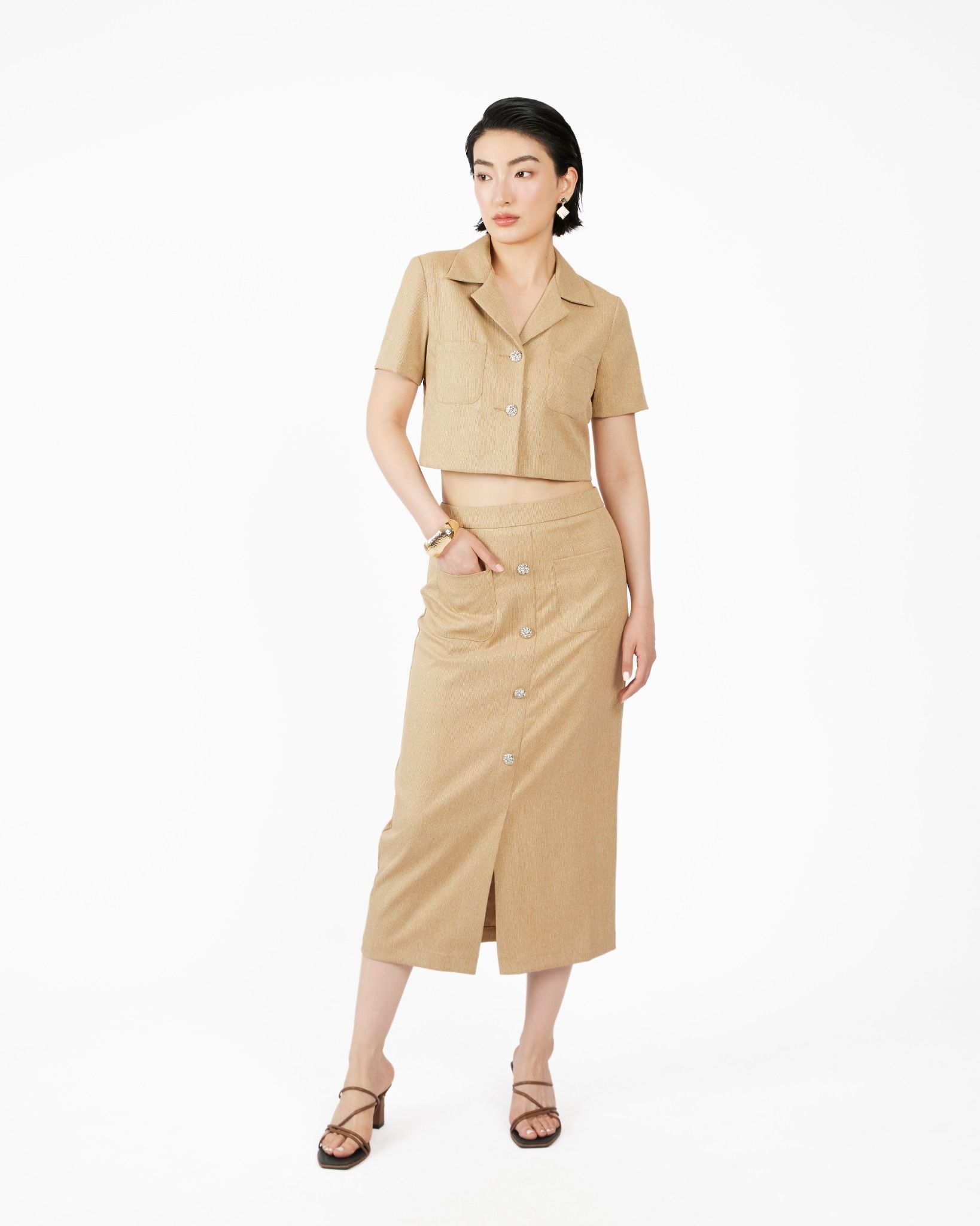 Sơ Mi Croptop Cổ Vest 10611627
