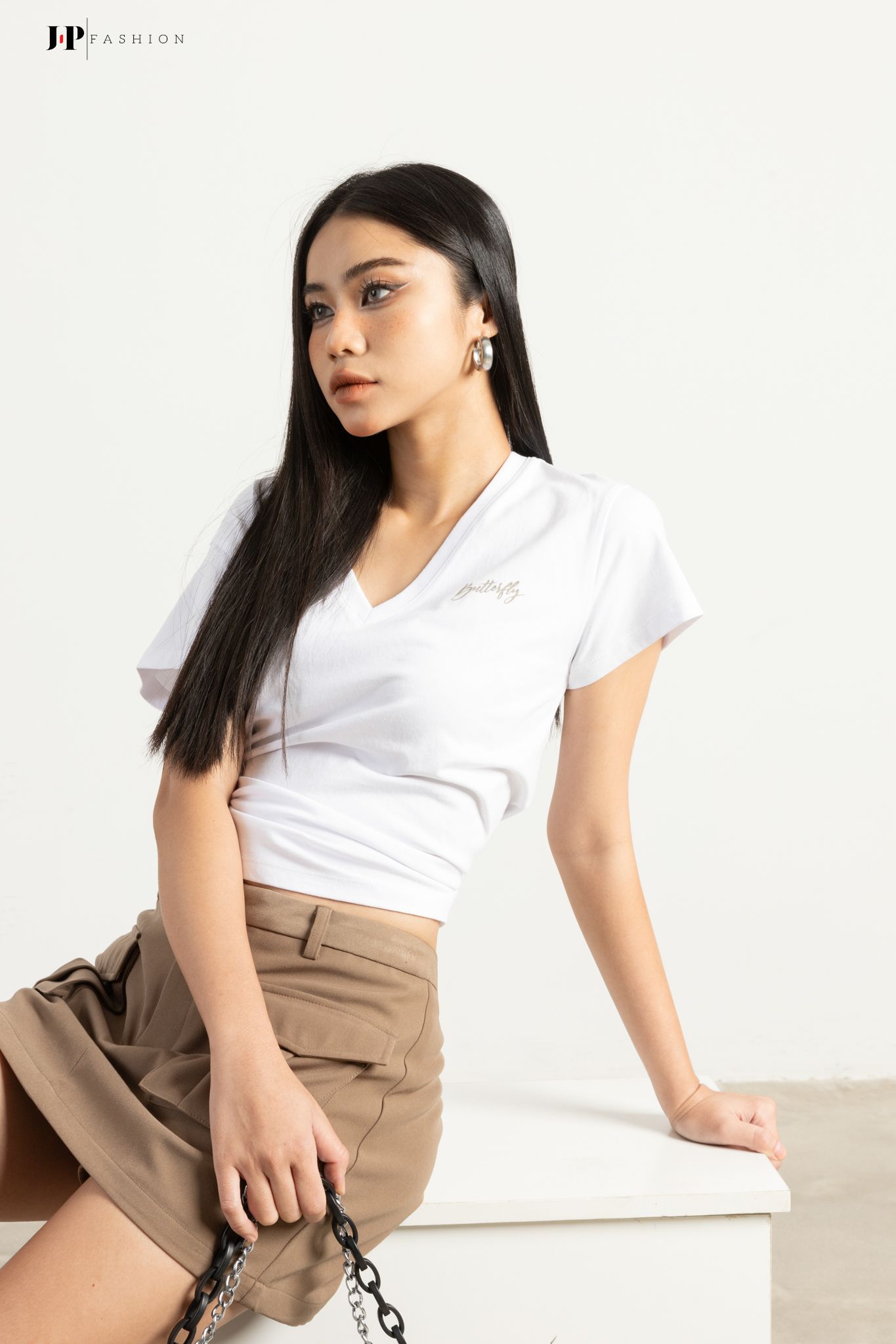 Áo Thun Cổ V 10209887