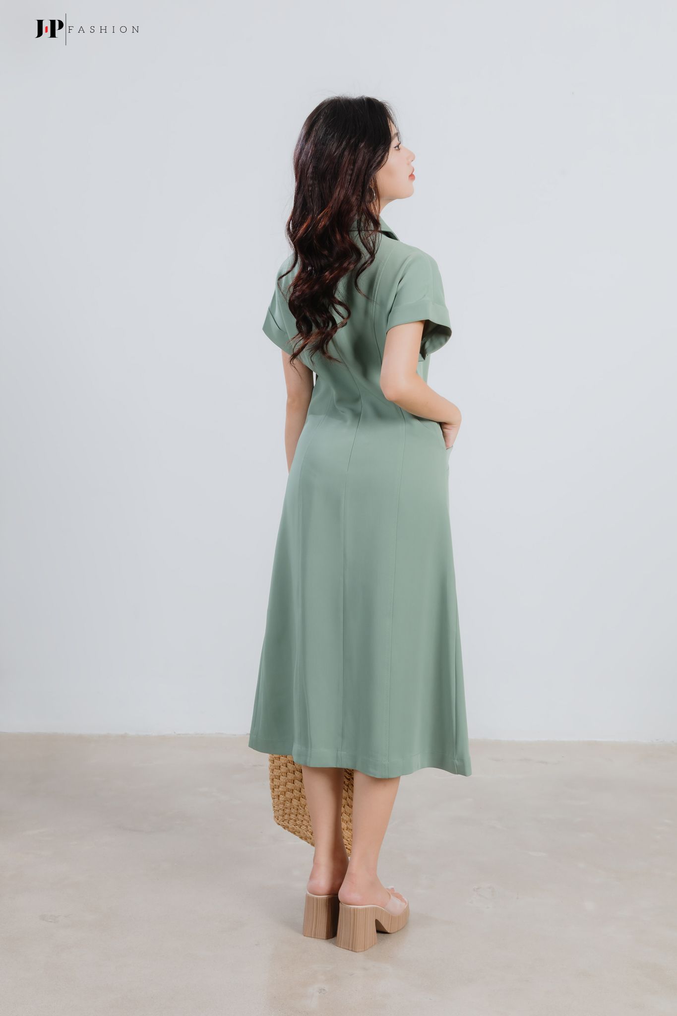 Đầm Kiểu Xẻ Tà 12209783