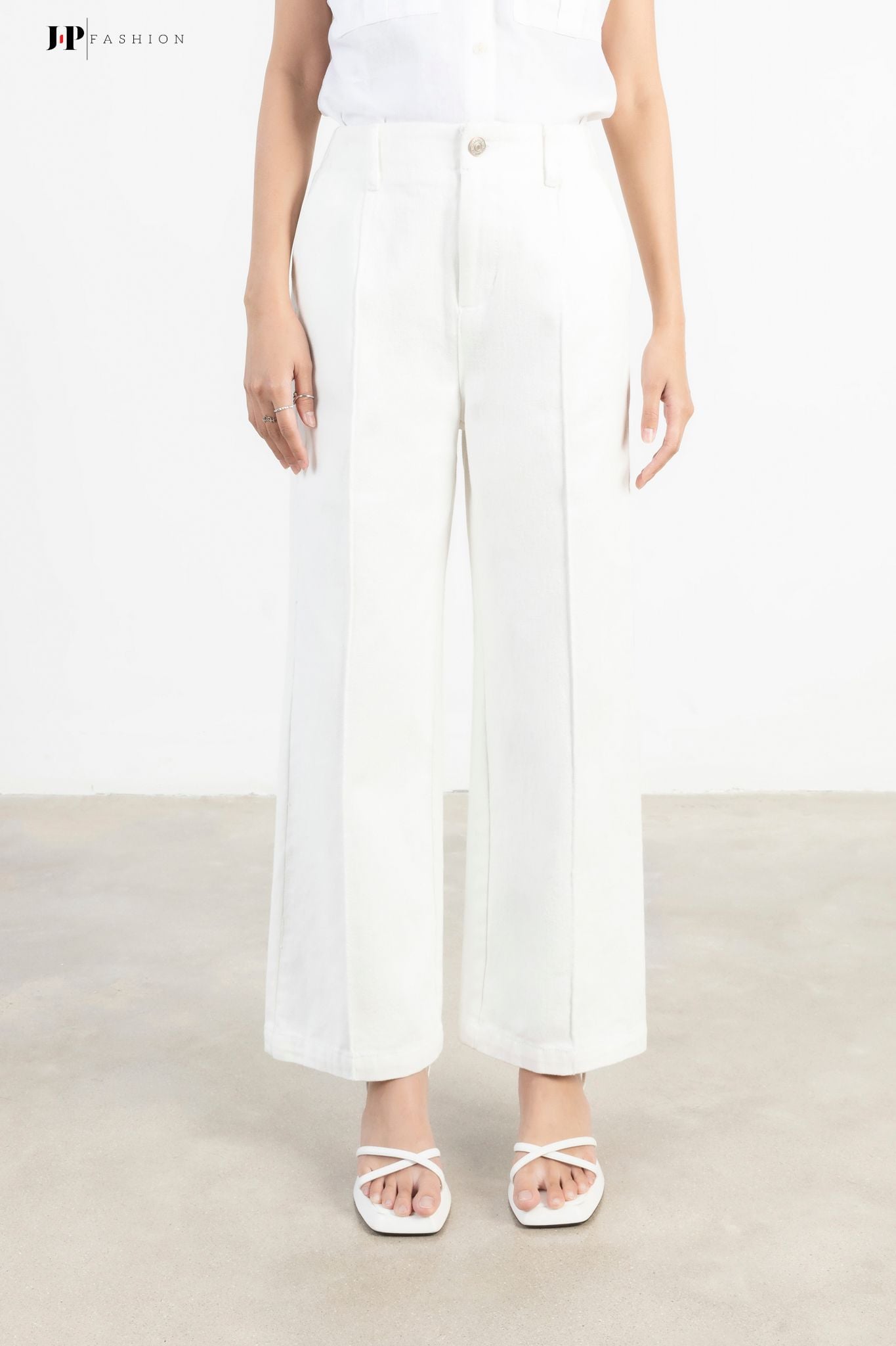 Quần Jean Ống Suông 11110112