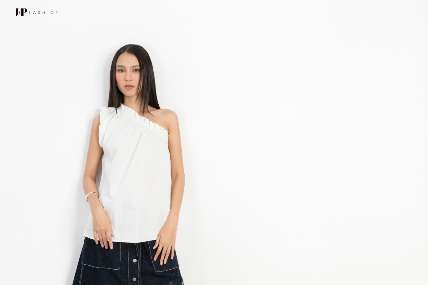 Sơ Mi Lệch Vai 10610247