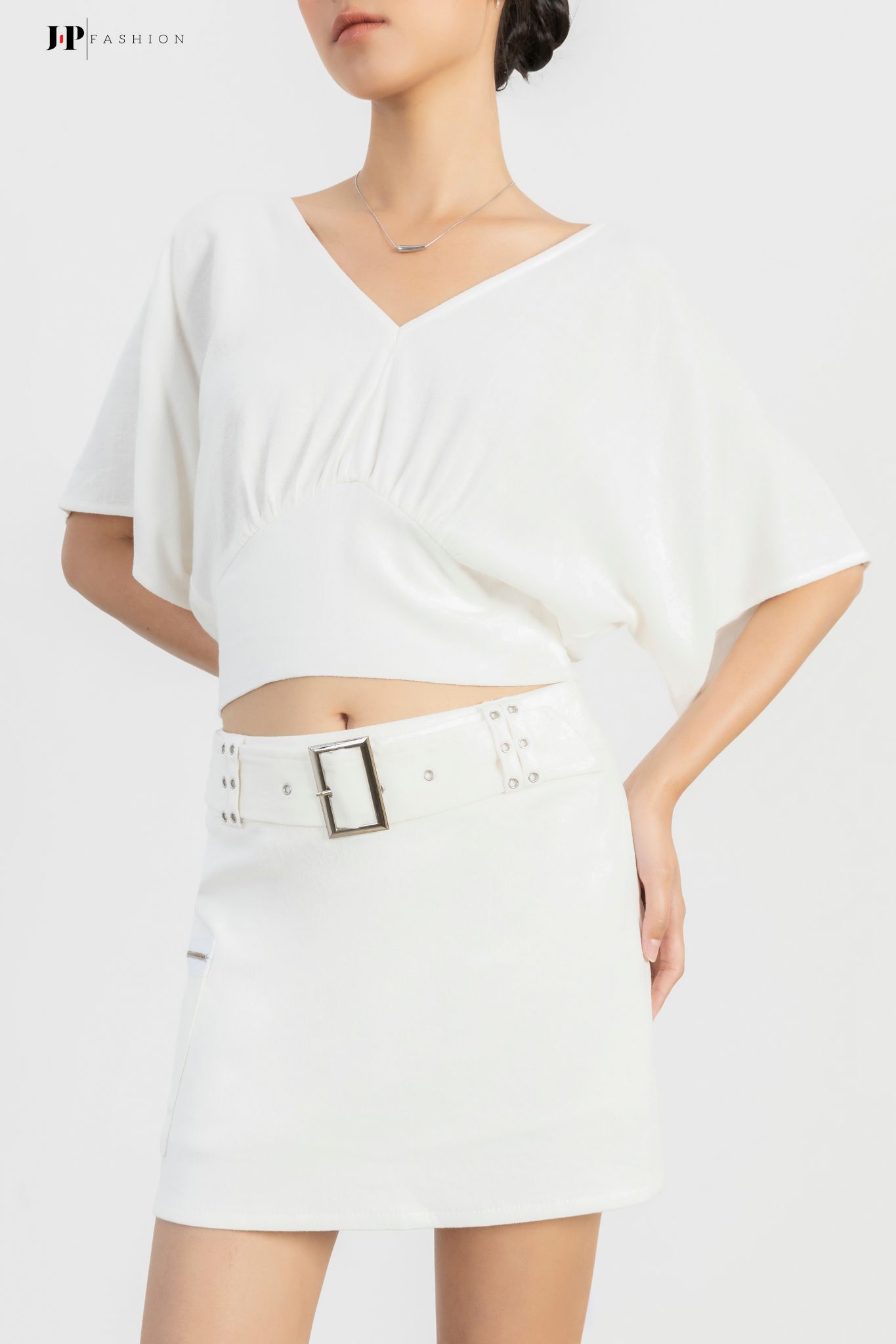 Sơ Mi Cổ V 10610107