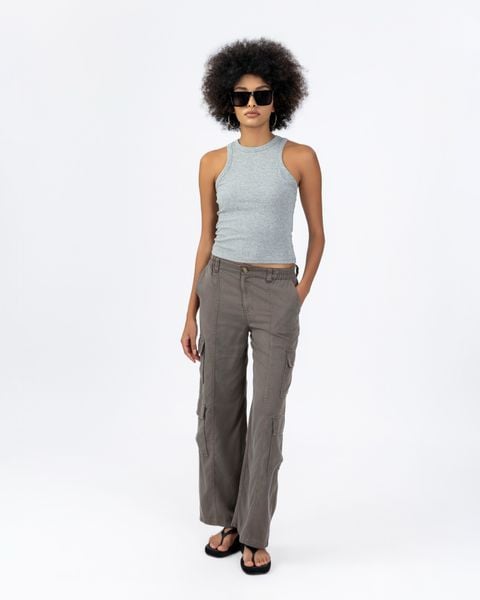 quần túi hộp màu xám