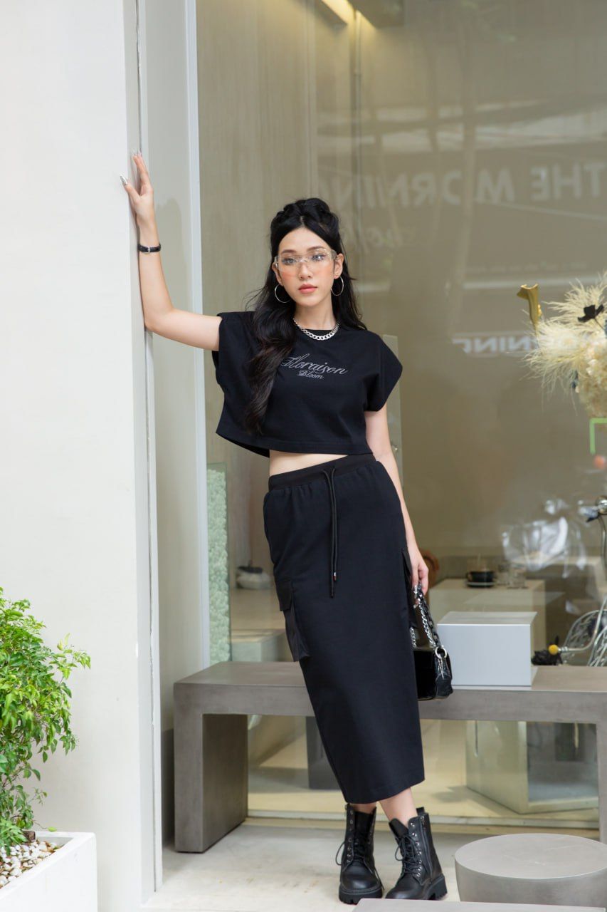 Váy midi nữ