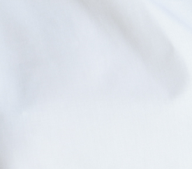 Áo sơ mi lệch vai