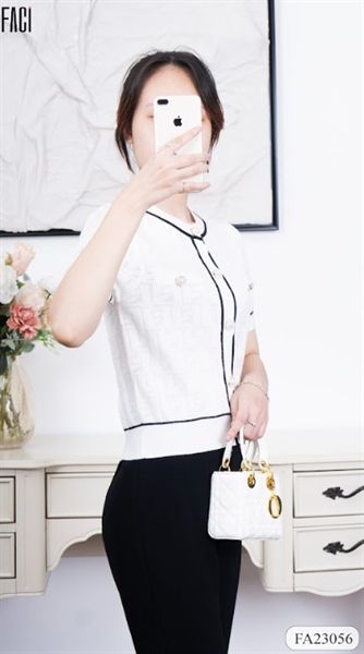 Áo len Cashmere mở cúc cộc tay kẻ nẹp đen FA23056 