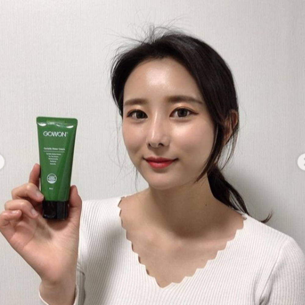 Kem Dưỡng Rau Má Dưỡng Ẩm, Chăm Sóc Da Tổn Thương, Cải Thiện Mụn Và Thâm Mụn Gowon Centella Water Cream 50ml