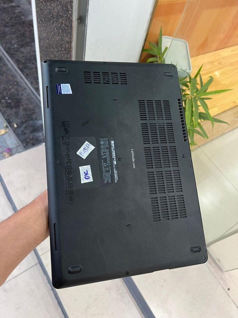 Dell Latitude E5480