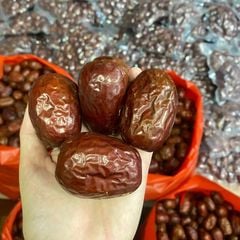 Táo Đỏ Tân Cương Sấy Khô 1 Kg (52-55 quả/kg)