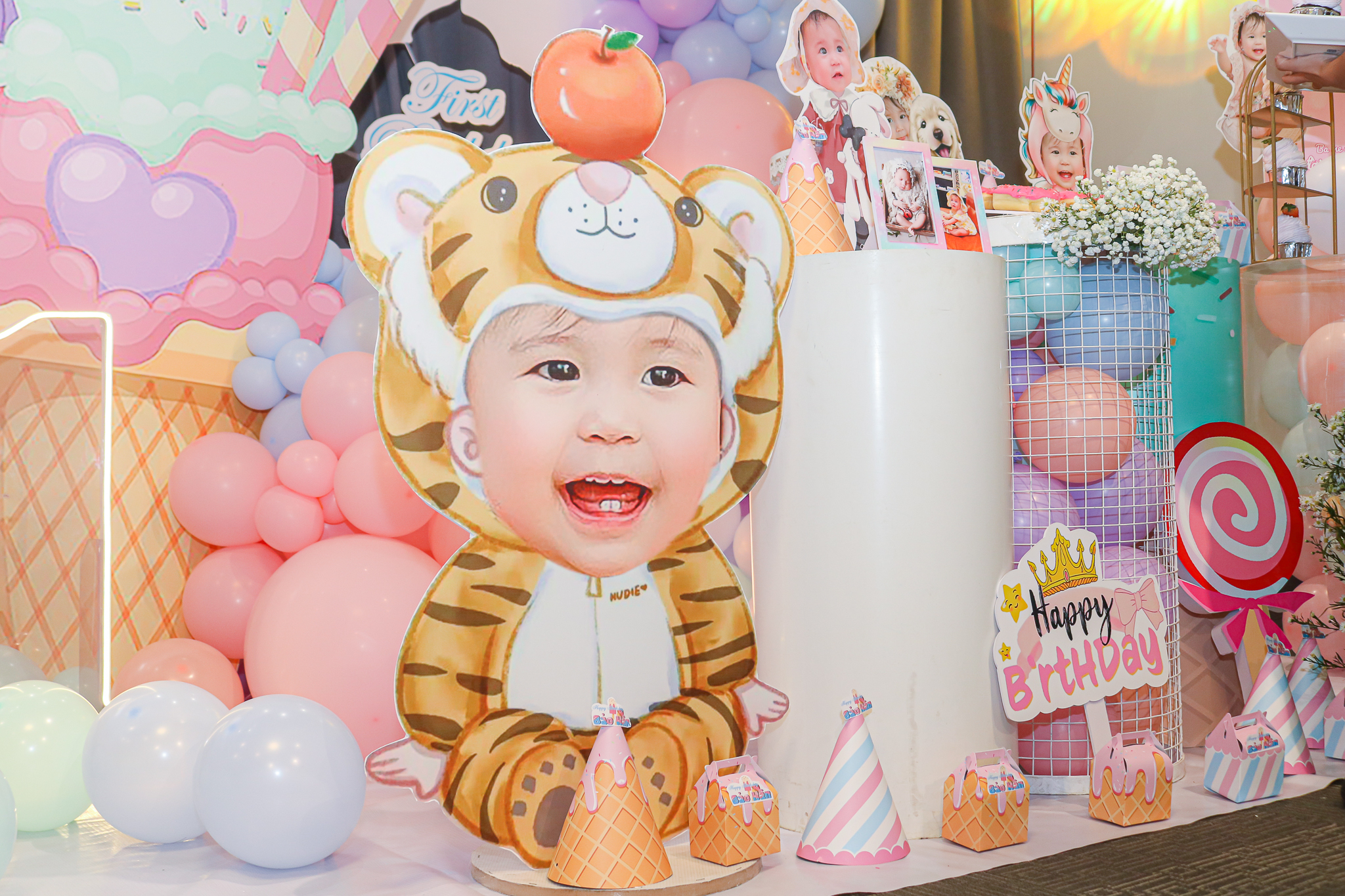 Tổ chức tiệc sinh nhật cho Bé Kem - Bảo Hân !