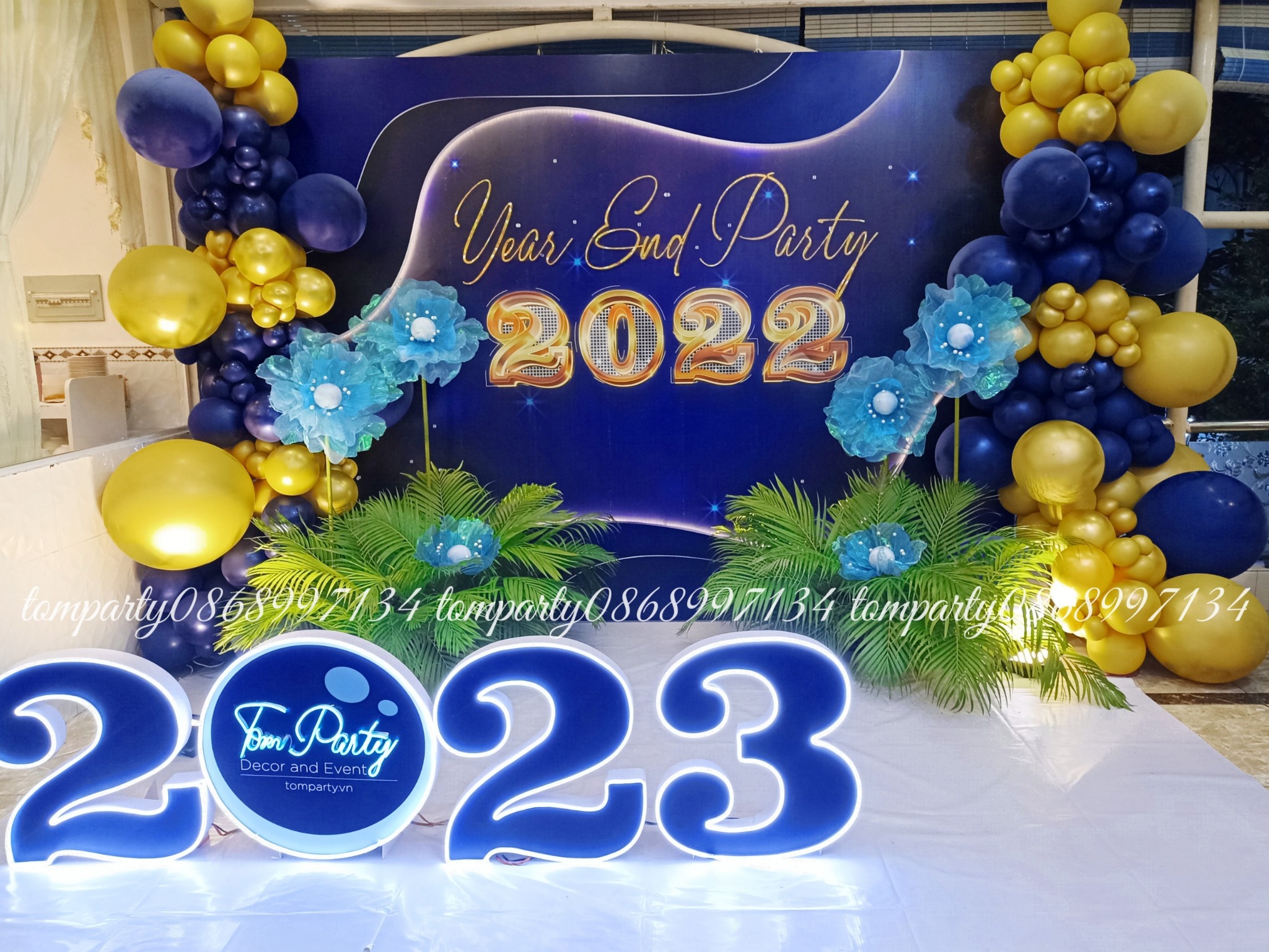 TRANG TRÍ TẤT NIÊN CHO TOM PARTY