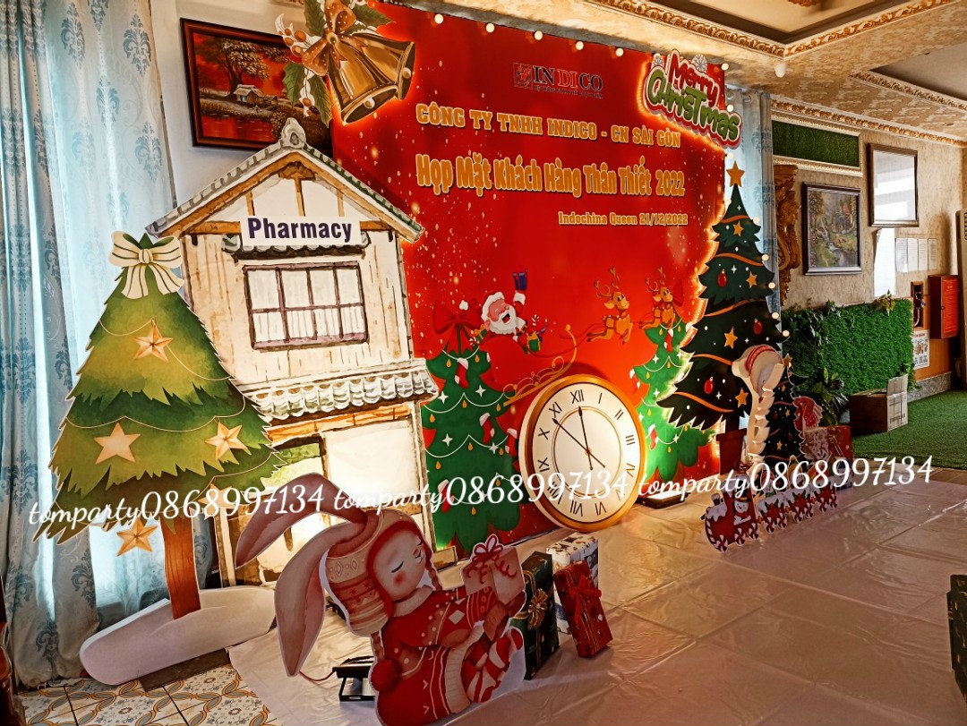 TRANG TRÍ TIỆC NOEL ĐẶC SẮC