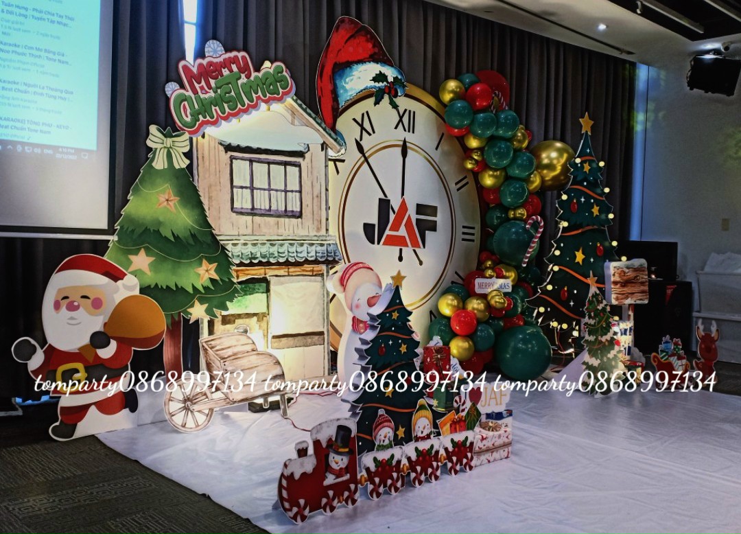TRANG TRÍ TIỆC NOEL CÙNG VỚI TIỆC TẤT NIÊN