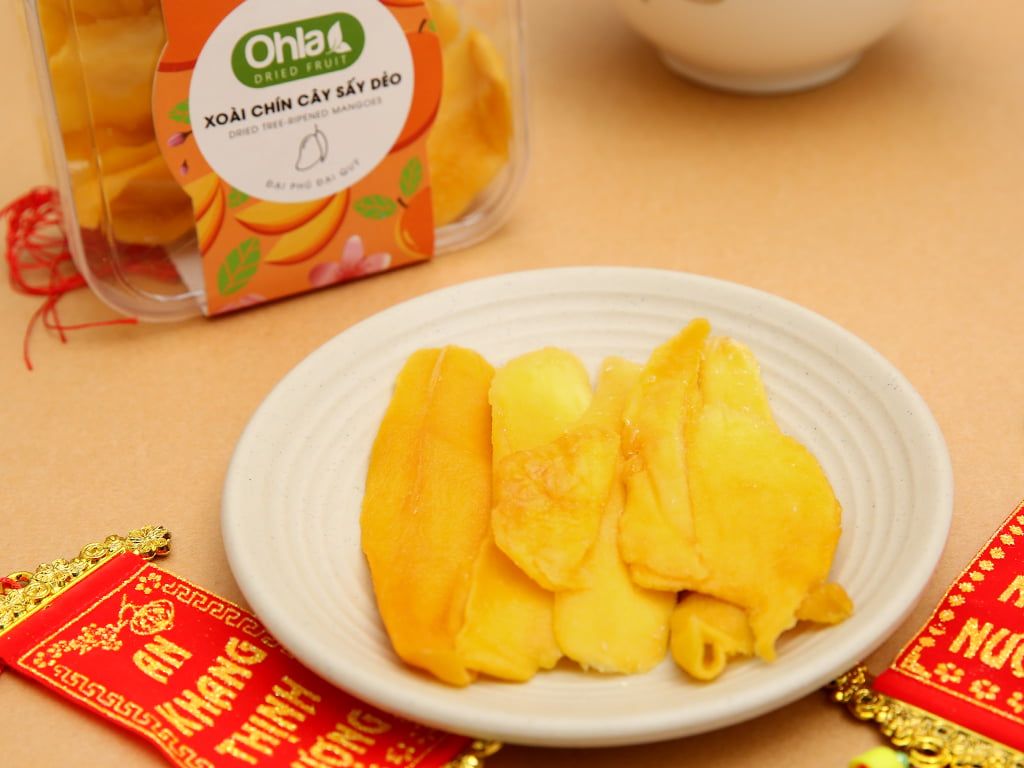 Hộp Xoài chín cây sấy dẻo Ohla 200g