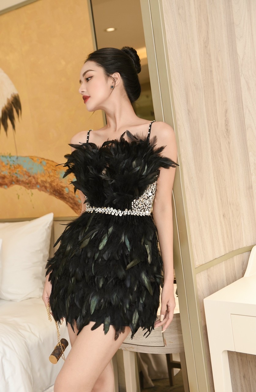 Lịch sử giá Váy lông vũ cập nhật 72023  BeeCost
