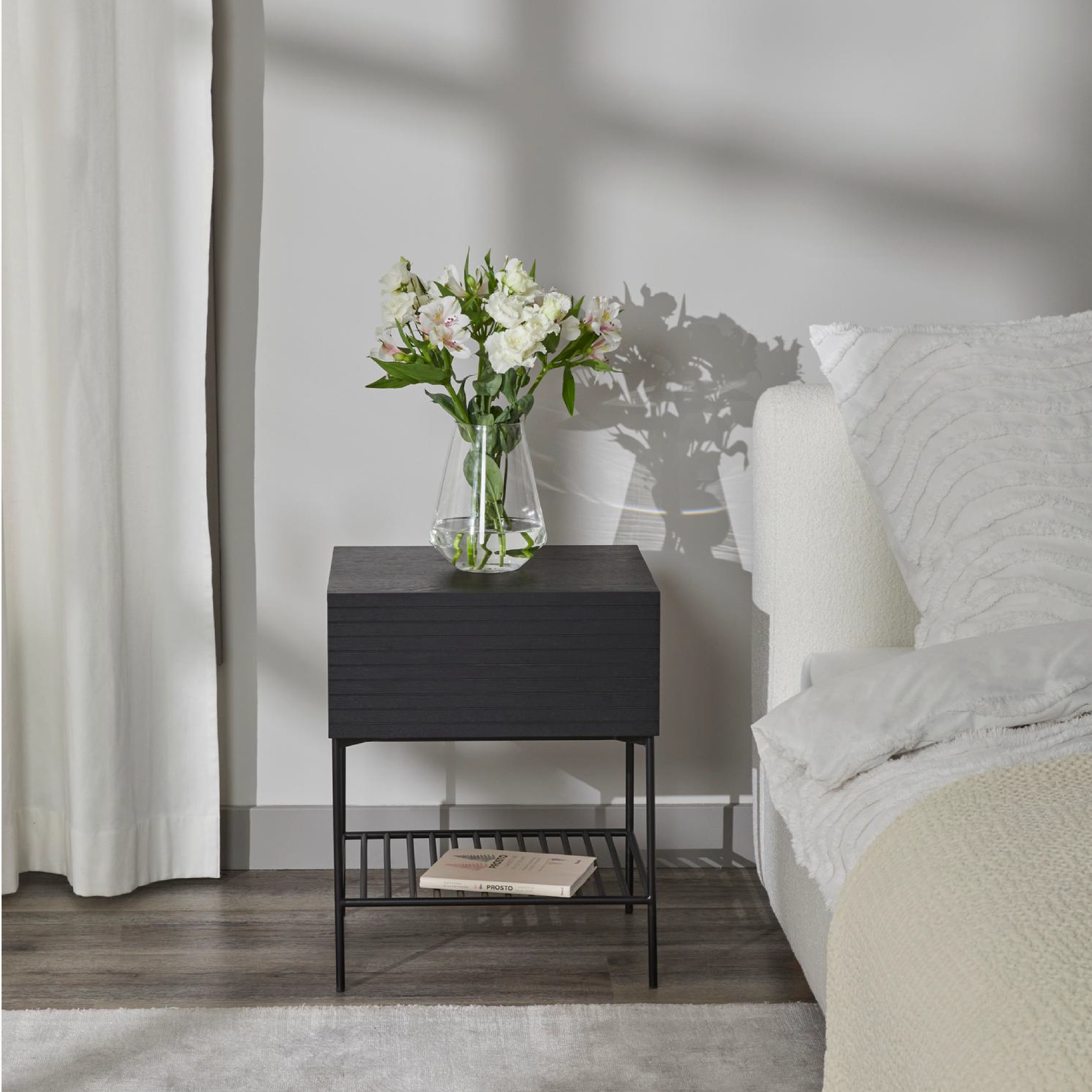  Tủ đầu giường Tracy 