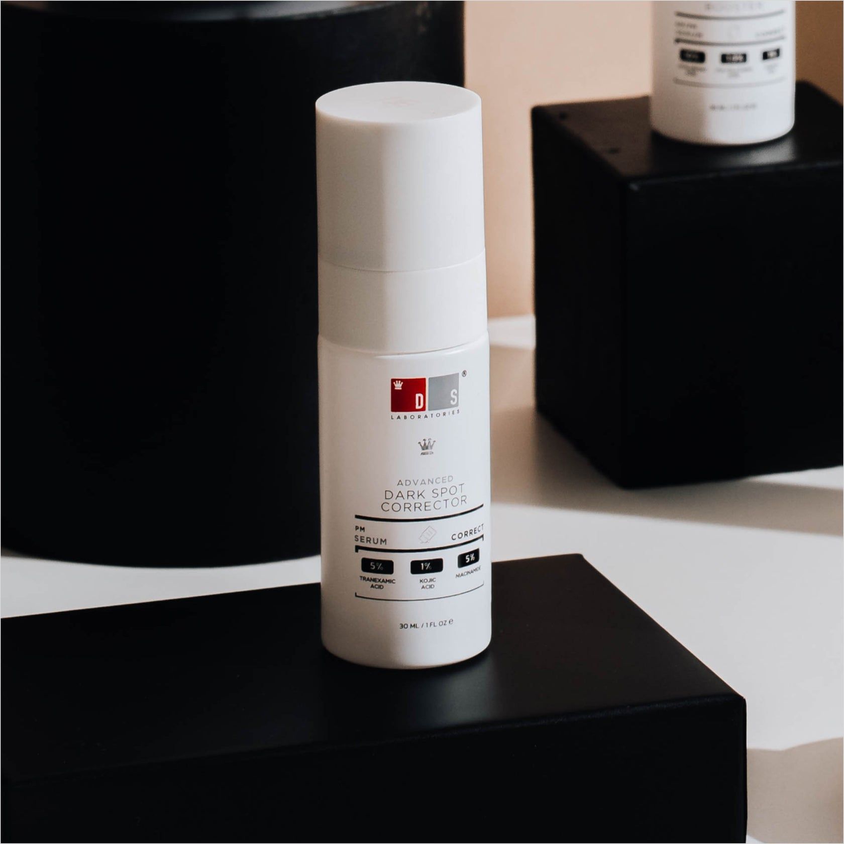  Serum trị sẹo thâm, mờ nám, xoá tàn nhang Advanced dark spot corrector 30ML 