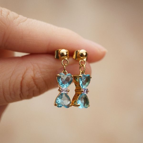 VB&Co. Bow Earrings main image 1