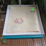  Khăn mùi xoa tơ tằm thêu tay_màu vàng nguyên bản 