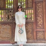  Áo dài tơ thêu sen trắng 