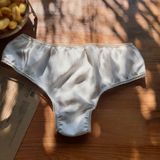  Quần chip tơ tằm Chu Silk dáng cơ bản bo chun 
