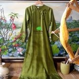  Áo dài lụa xanh rêu thêu hoa đào 