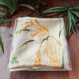  Khăn lụa tơ tằm thêu tay_Màu vàng 