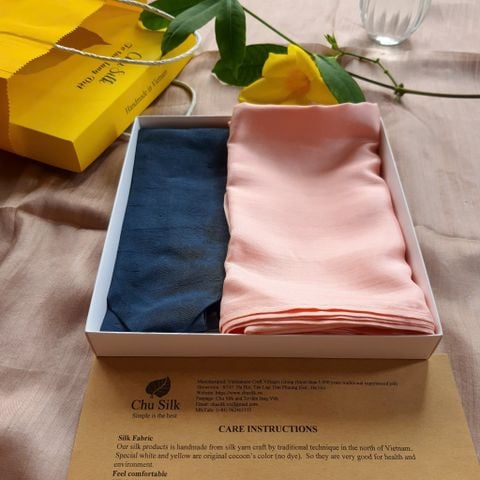  Quà tặng cho cặp đôi 