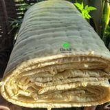  Ruột chăn tơ tằm do con tằm tự dệt đã chần lớp áo lụa 