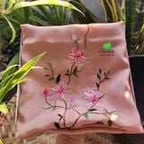  Khăn lụa tơ tằm thêu tay_màu hồng sen 