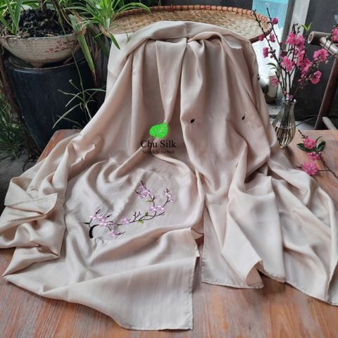  Khăn lụa tơ tằm thêu tay_màu be 