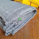  Chăn tơ tằm chần khâu tay với ruột tơ do con tằm tự dệt nặng 1kg cỡ 2*2.2m nặng 1kg tơ màu xám lam 
