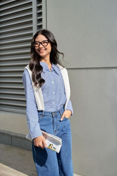  Áo Sơ Mi Kẻ LIZARD Cotton Dài Tay Cho Nữ 2SP23S053 