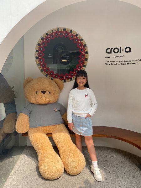  Áo thun dài tay trẻ em LIZARD áo nỉ bông in hình gấu Gogo thêu tay 2SS23T025 