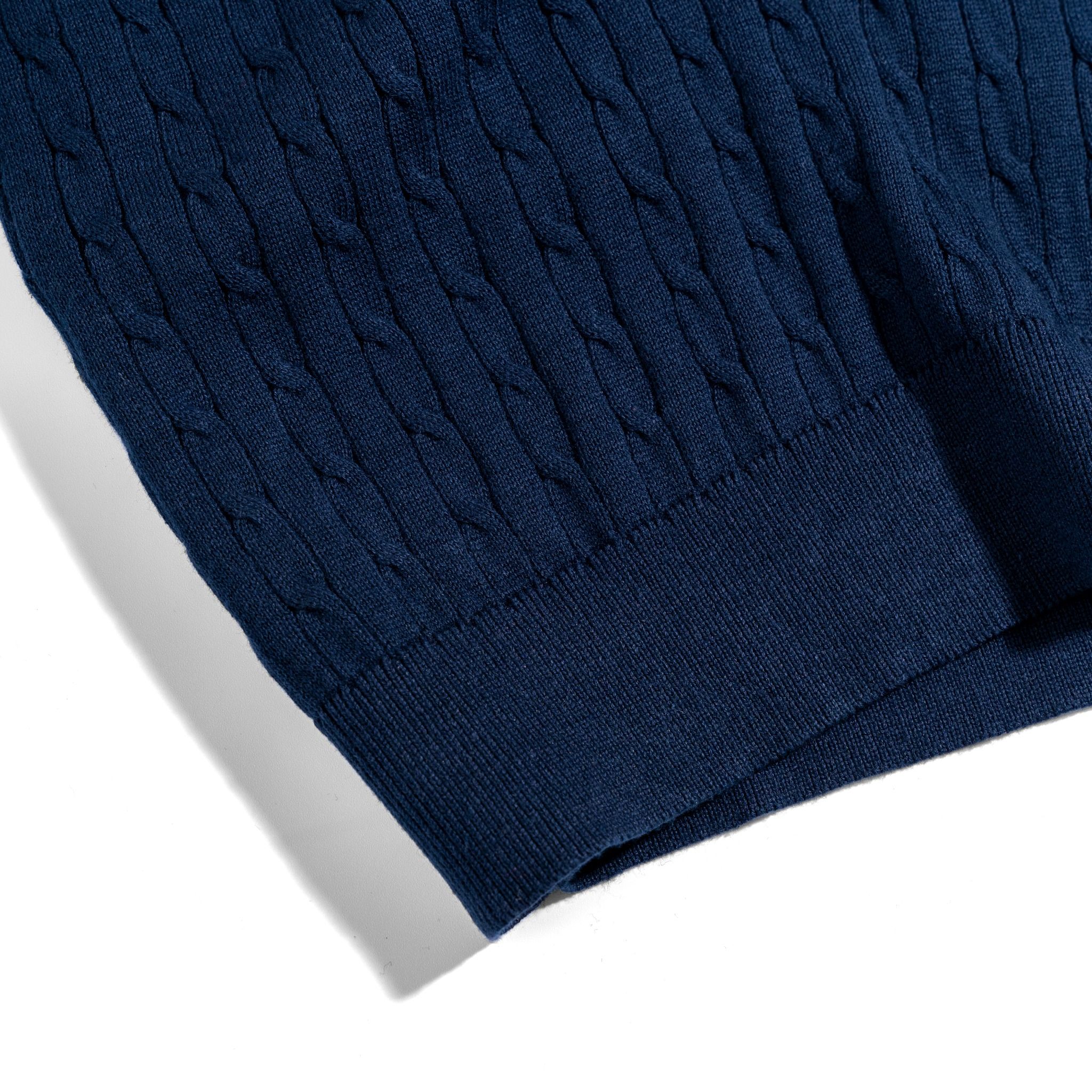 Áo Thun Polo Dệt Kim Twist Màu Xanh Đen