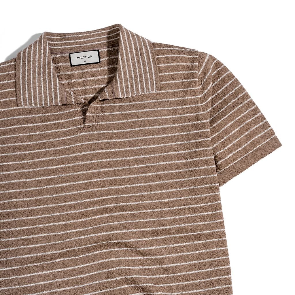 Áo Thun Polo Dệt Kim Textured Sọc Nhuyễn Kem Nâu