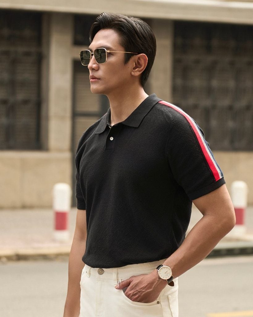 Áo Thun Polo Dệt Kim Đen Phối Vai - SS2