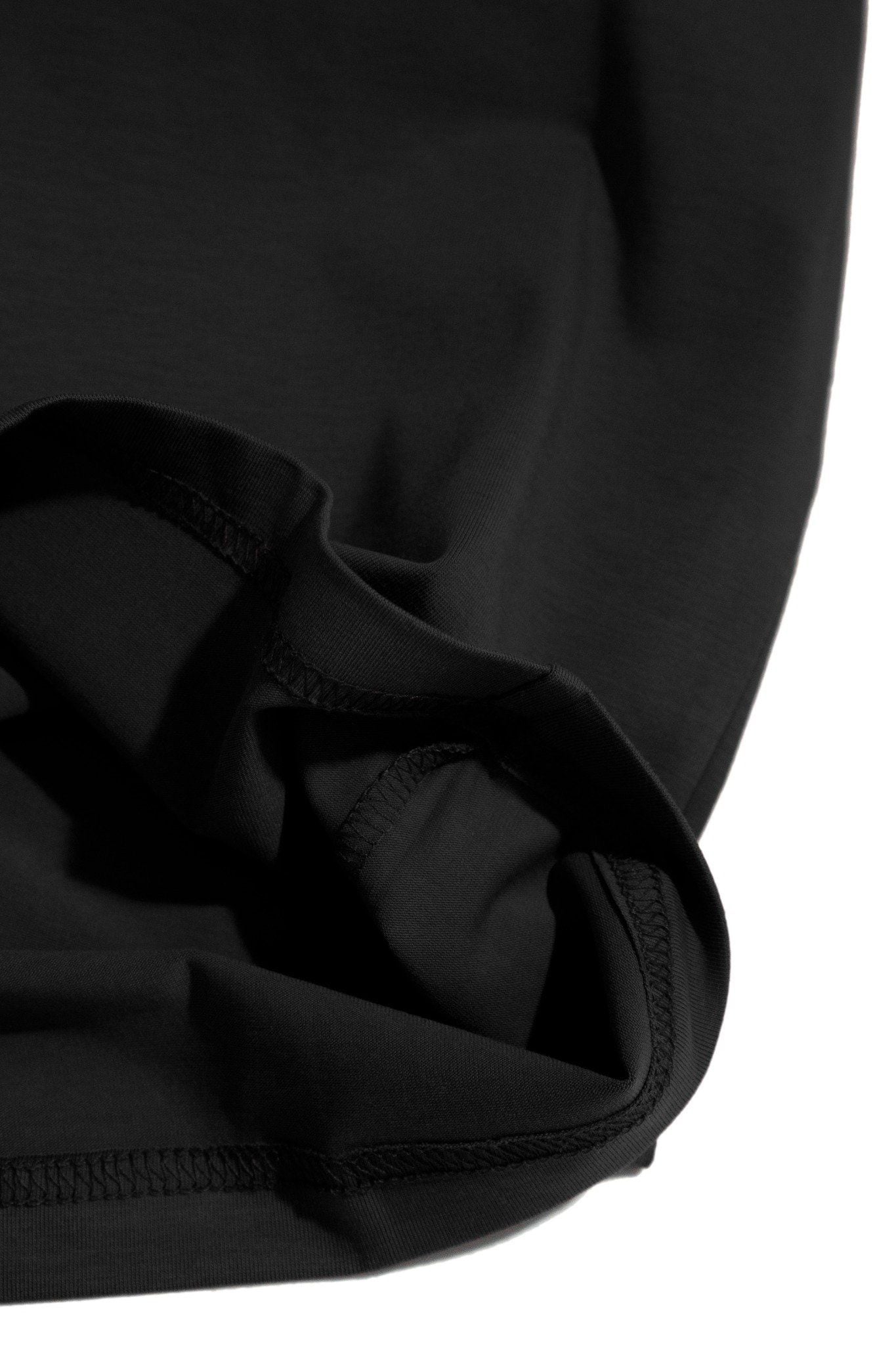 BASIC TEE WHITE / BLACK